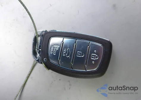 2018 Hyundai Tucson Value из США, поврежденный, VIN KM8J33A28JU722836